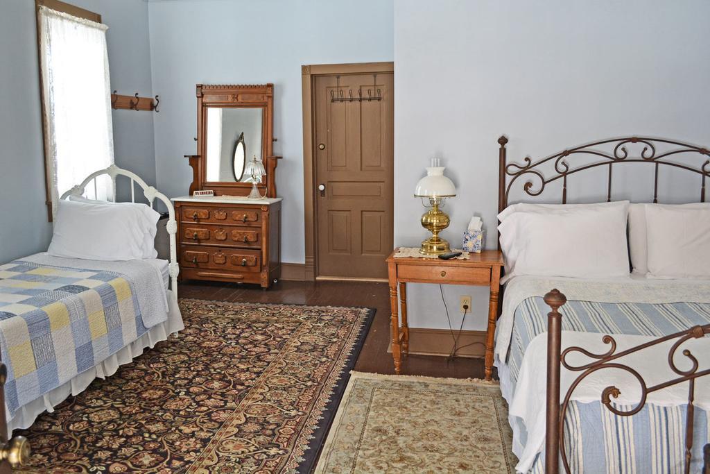 Backwoods Bed And Bath McGregor Exterior foto