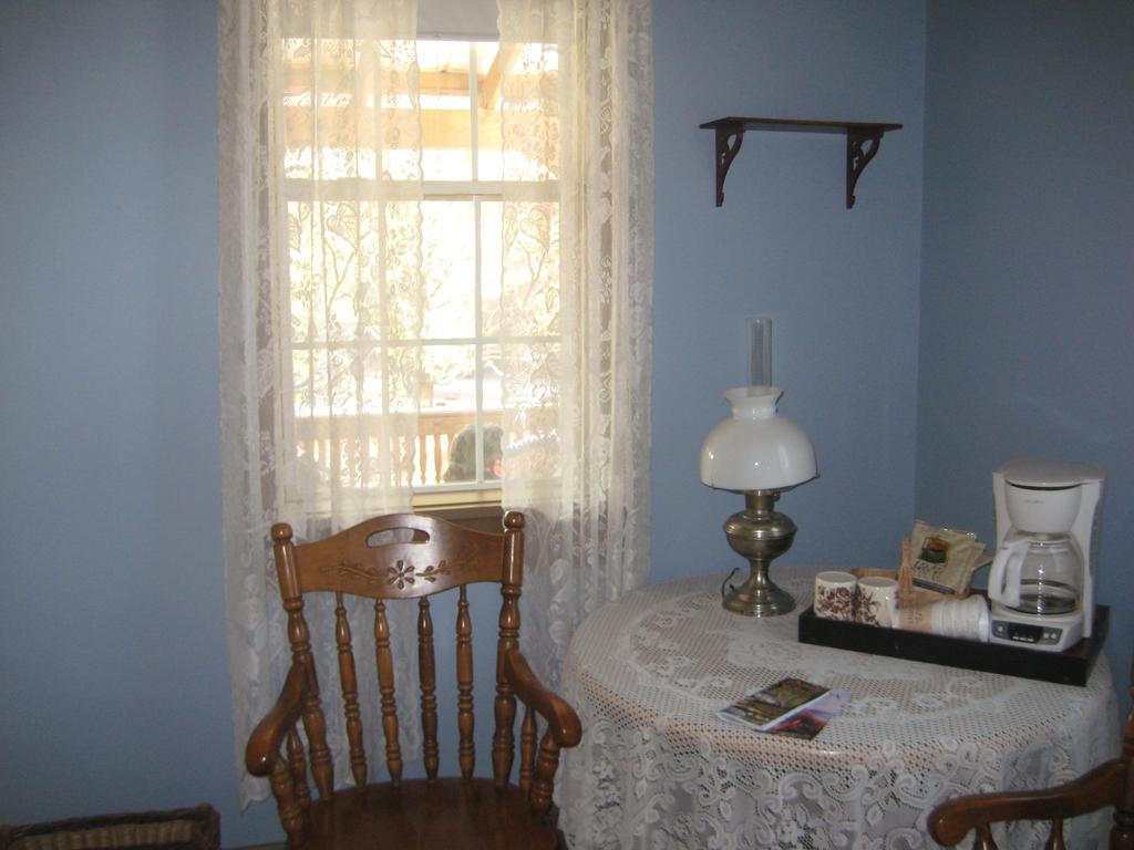 Backwoods Bed And Bath McGregor Exterior foto