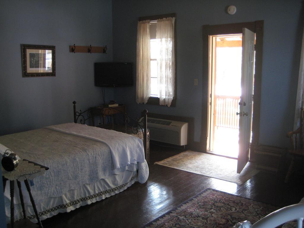 Backwoods Bed And Bath McGregor Exterior foto